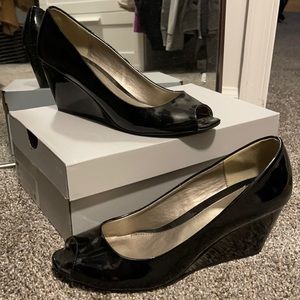 Shiny black peep toe wedges size 11